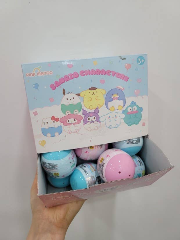 Sanrio Adorable Round Figure Blind Capsule Set