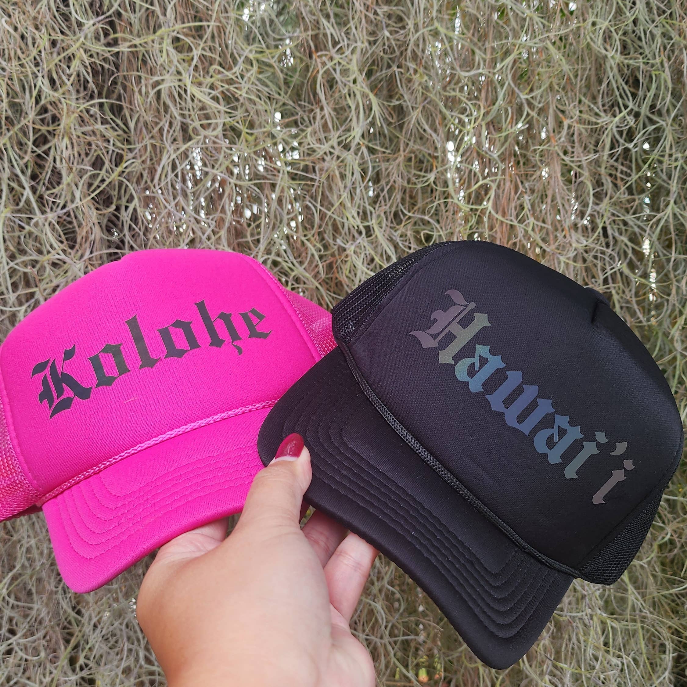 Hawai'i Reflective Youth Trucker Hat