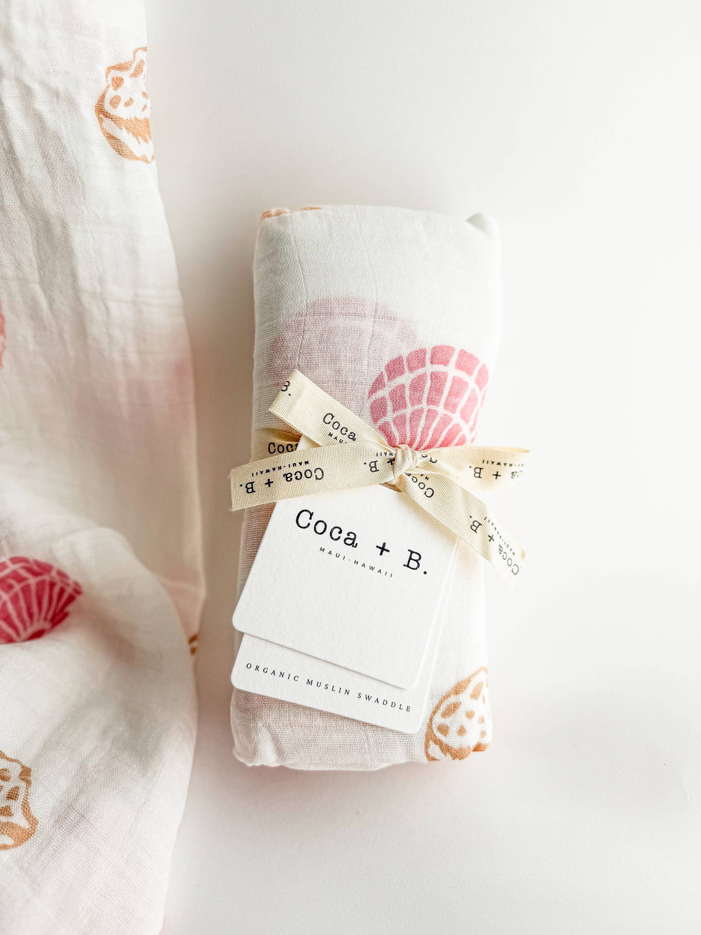 Seashell Organic Bamboo Swaddle