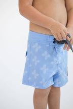 Of One Sea - Kid’s Townshort Boardshorts in Light Blue Breadfruit Bandana