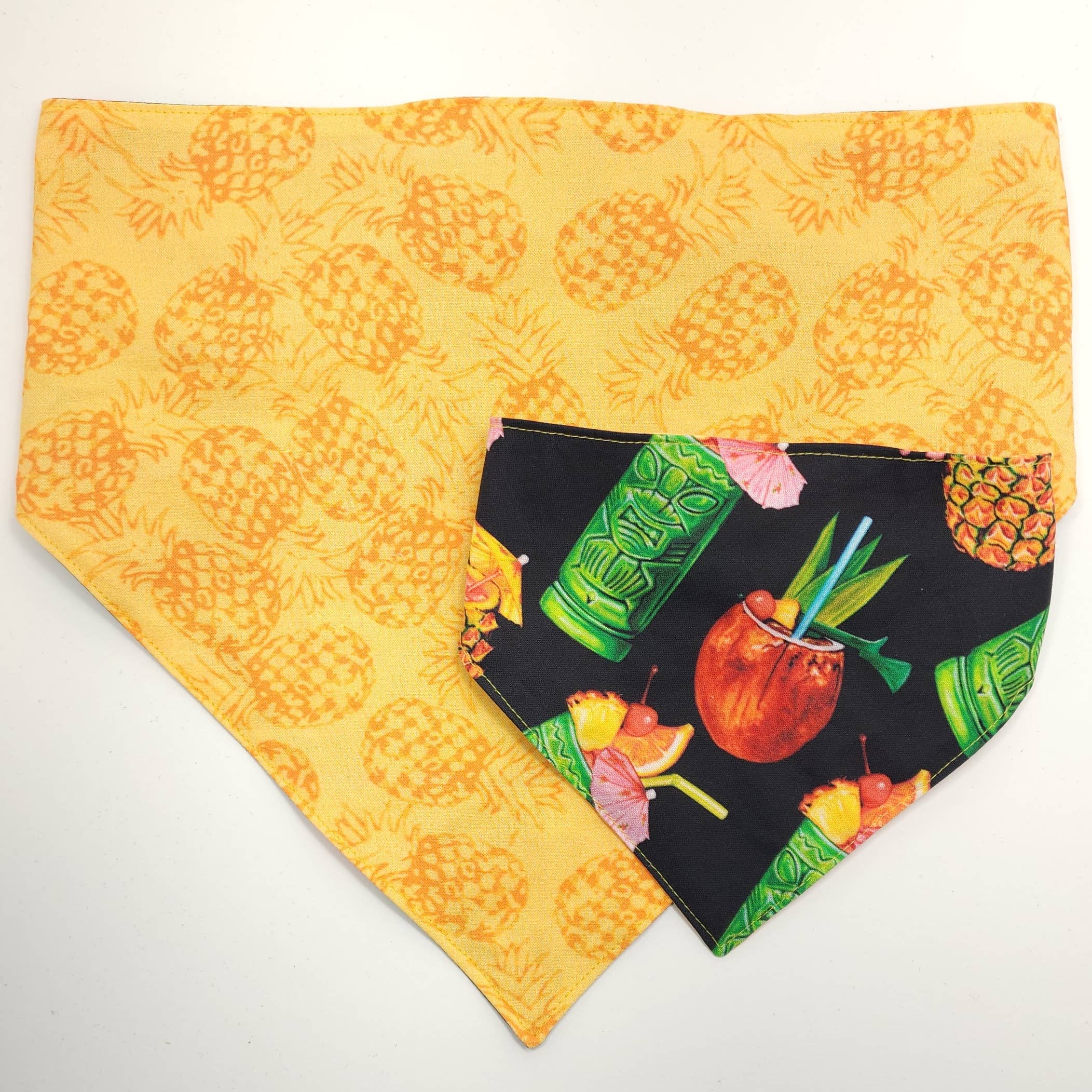 Pet Bandana- Pineapple Drinks