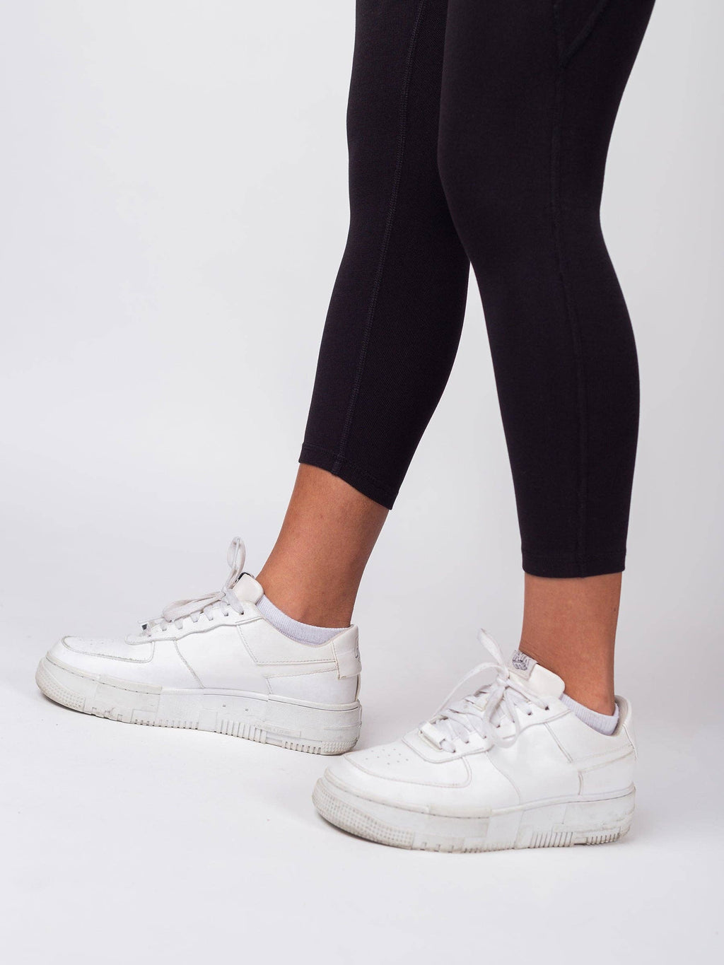 Organic Crop/Petite Leggings | Black