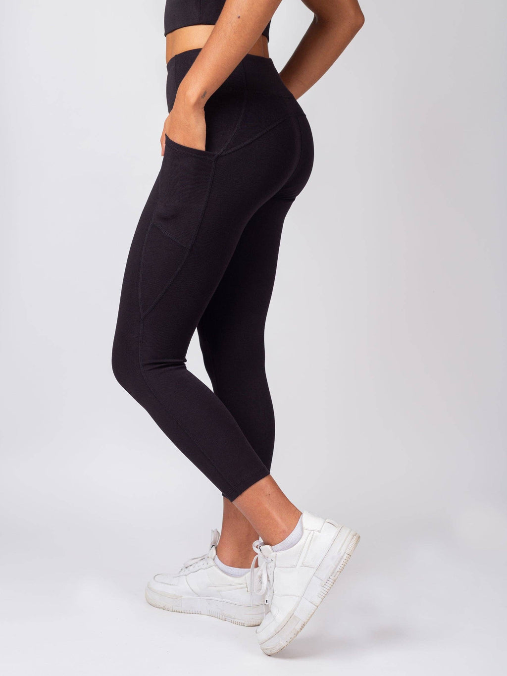 Organic Crop/Petite Leggings | Black