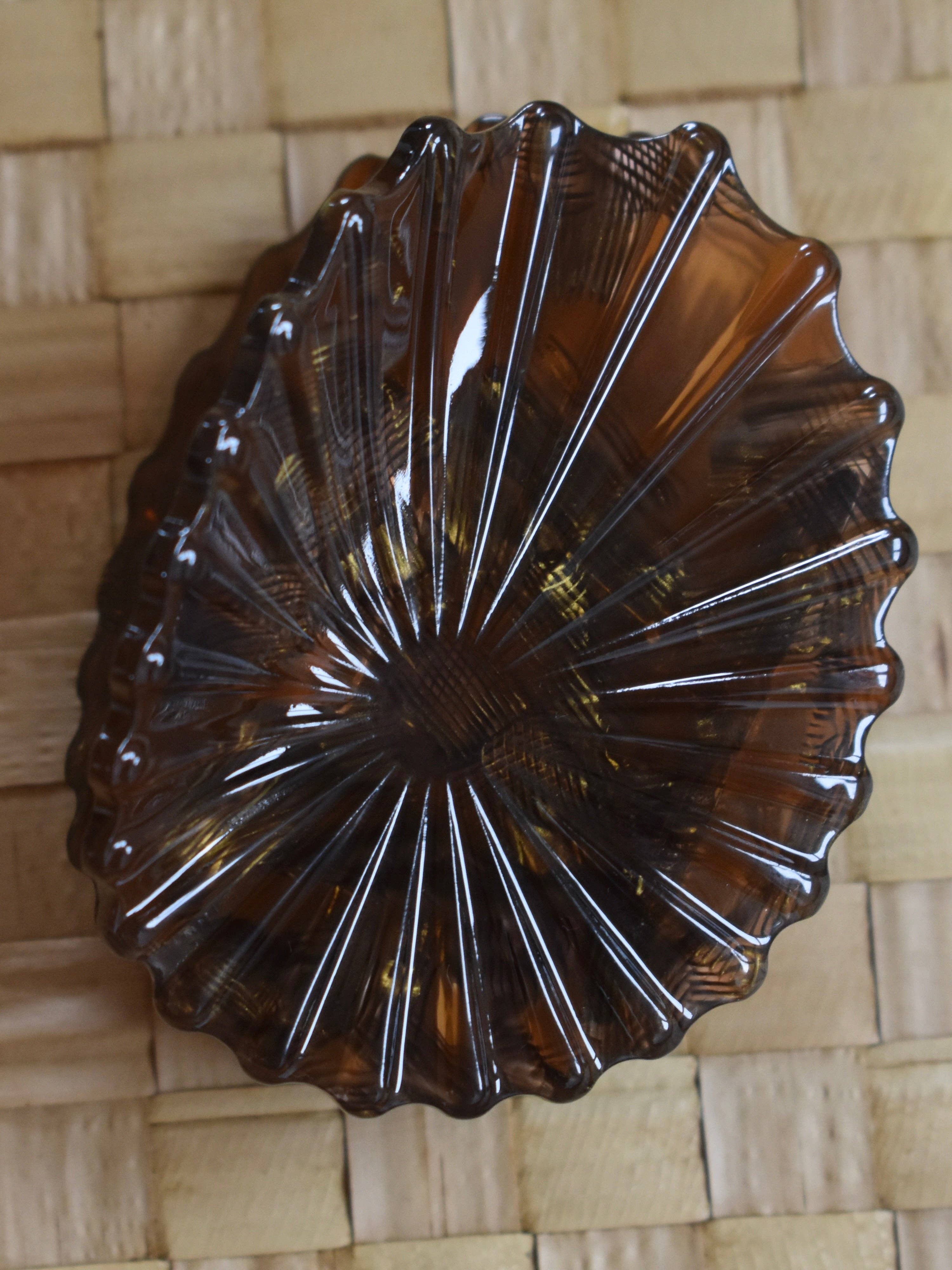 'Opihi Shell Shaped Claw Clip