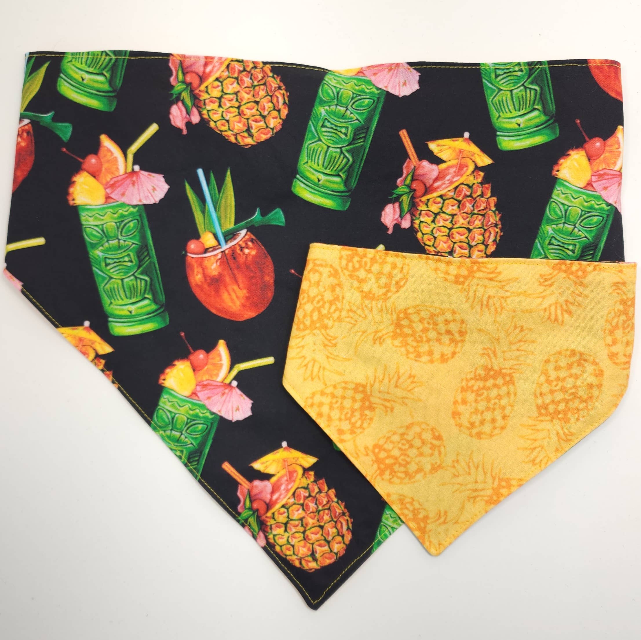 Pet Bandana- Pineapple Drinks