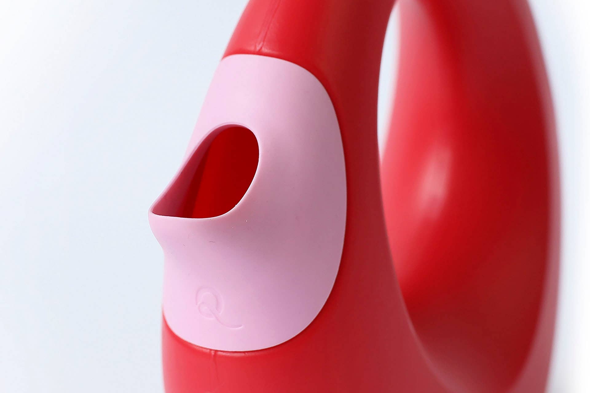 Quut Cana Large - Playful Watering Can. Beach and Sand Toy