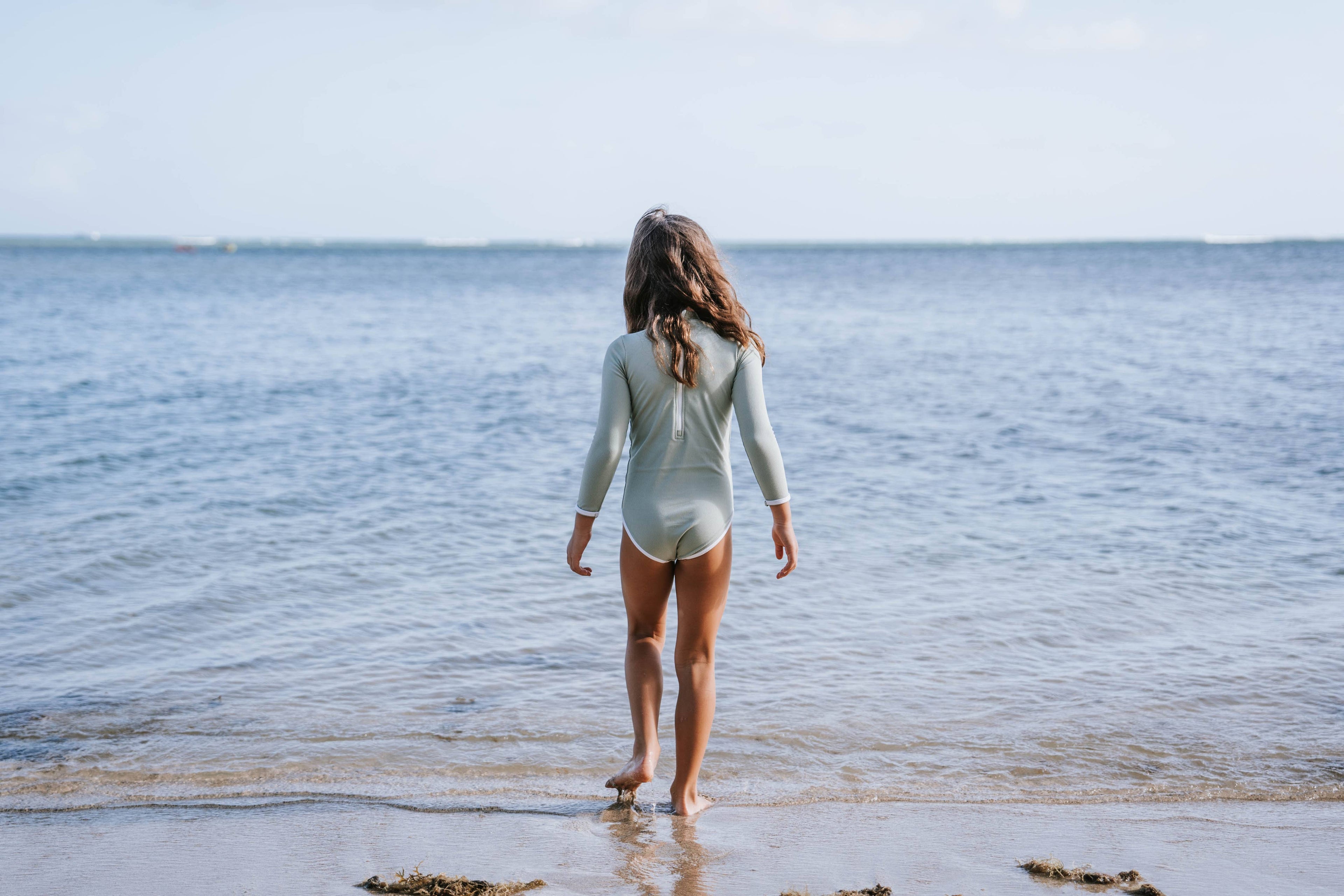 ava + oliver - Girls Rashguard Onesie | Mint