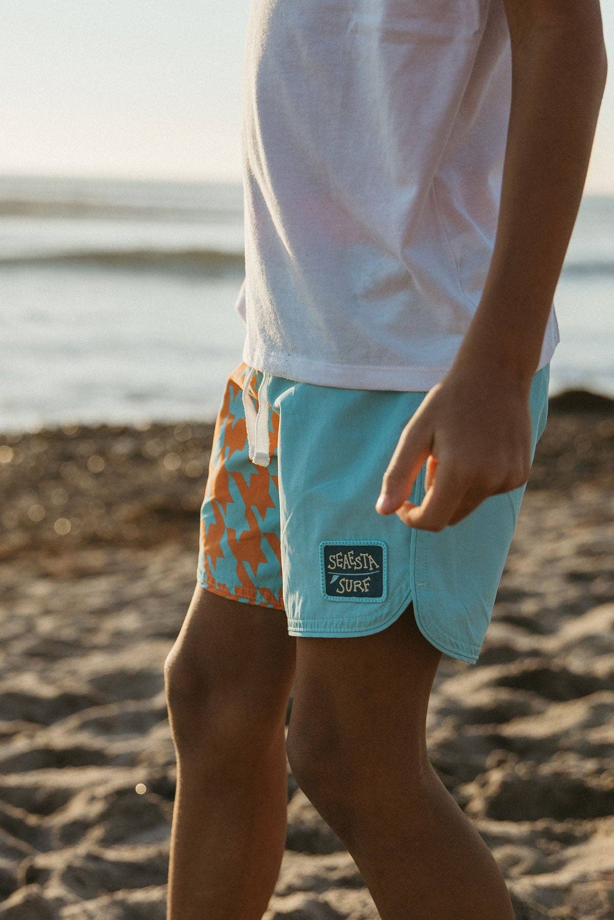 Scallop Retro Flare Boardshort / Houndstooth / Coral