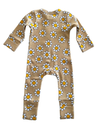 Daisy Pop Biscotti / Organic 2-Way Zip Romper