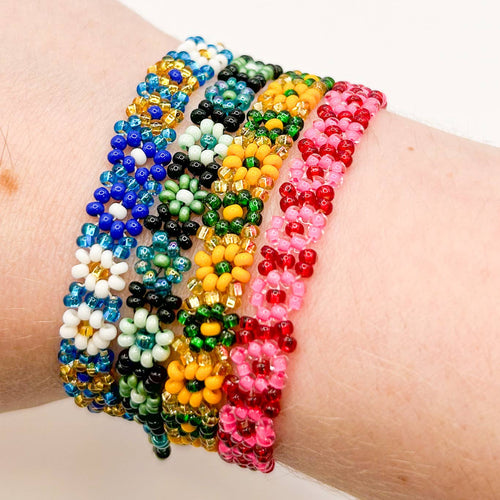 Beaded Daisy Bracelet