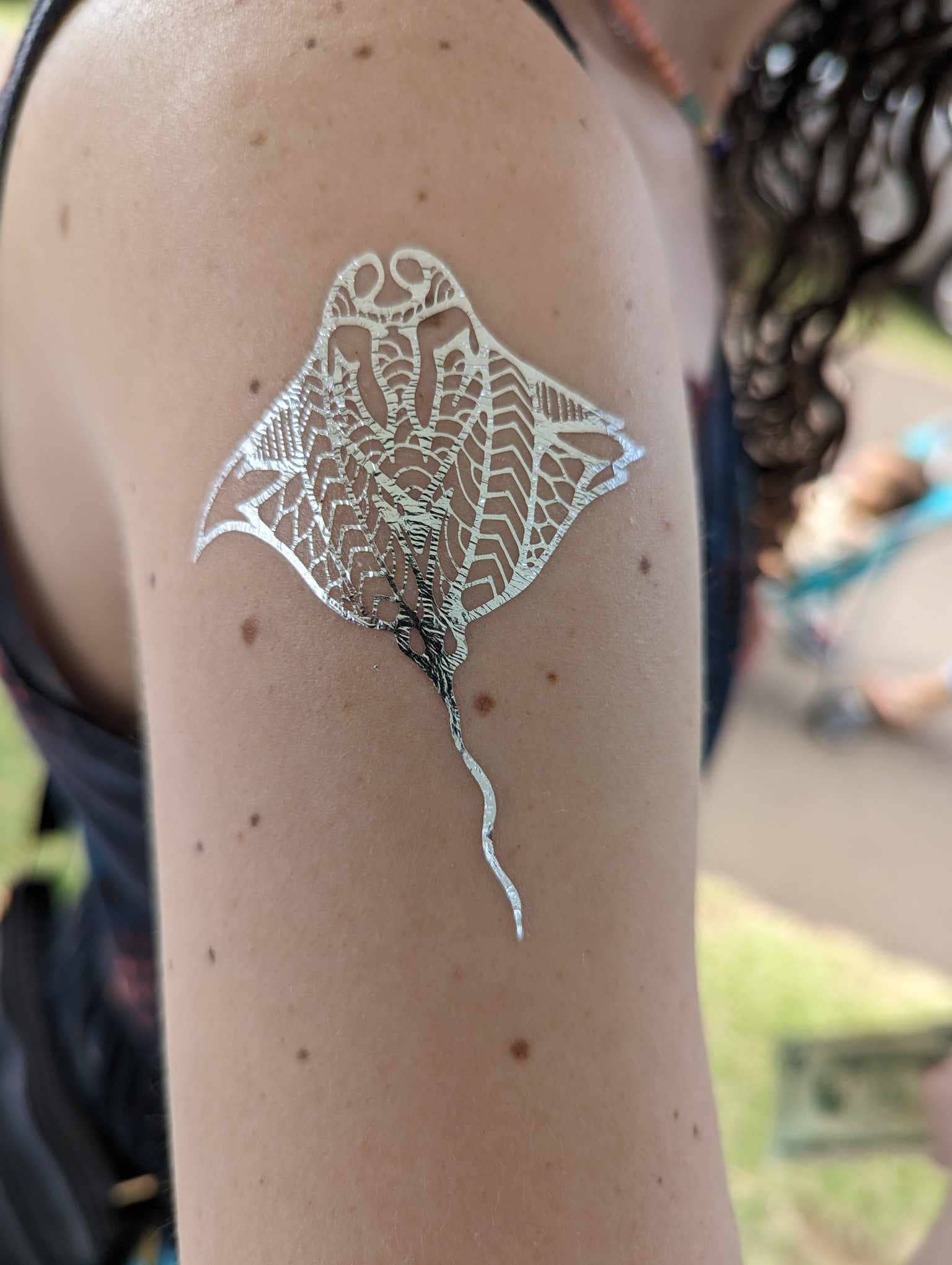 Flowers of Hawai'i Temporary Tattoos - (Silver Metallic)